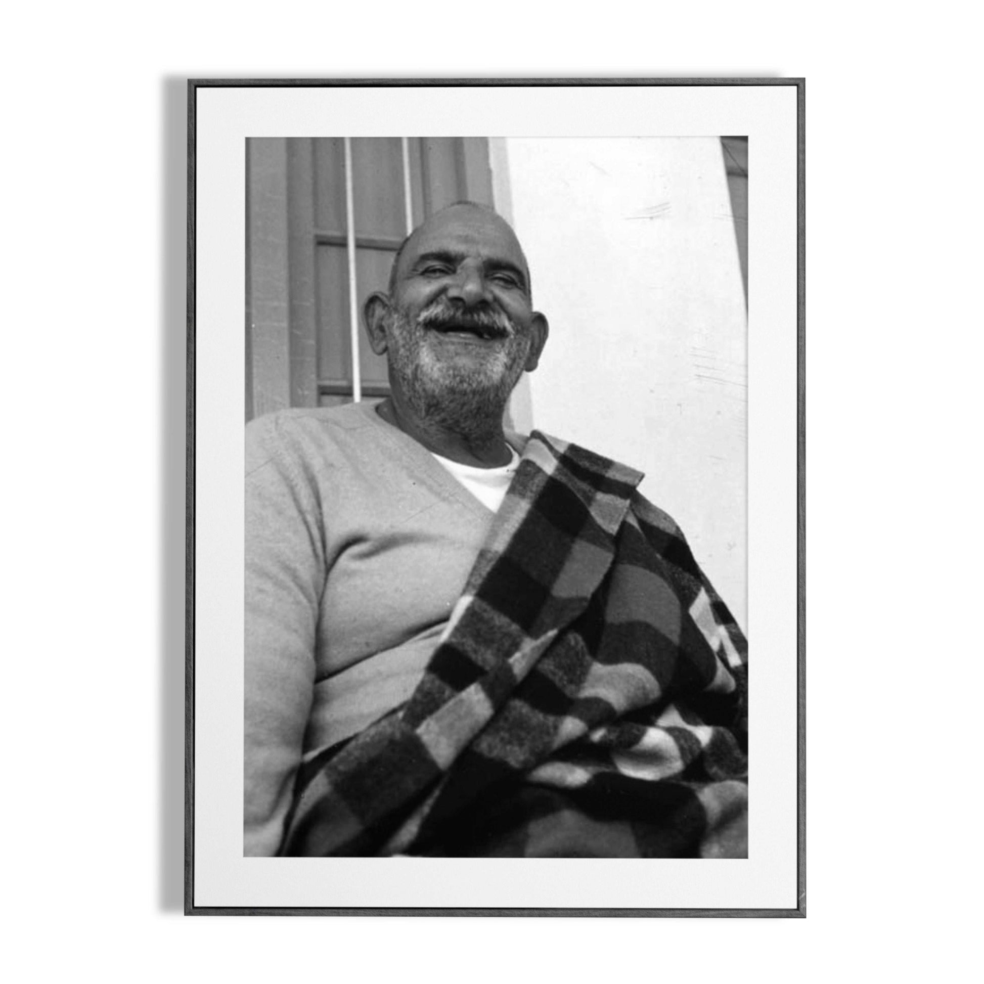Neem Karoli Baba joyful in Kainchi